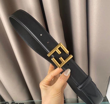 Fendi Embossed Leather Belt – Iconic Luxury Redefined