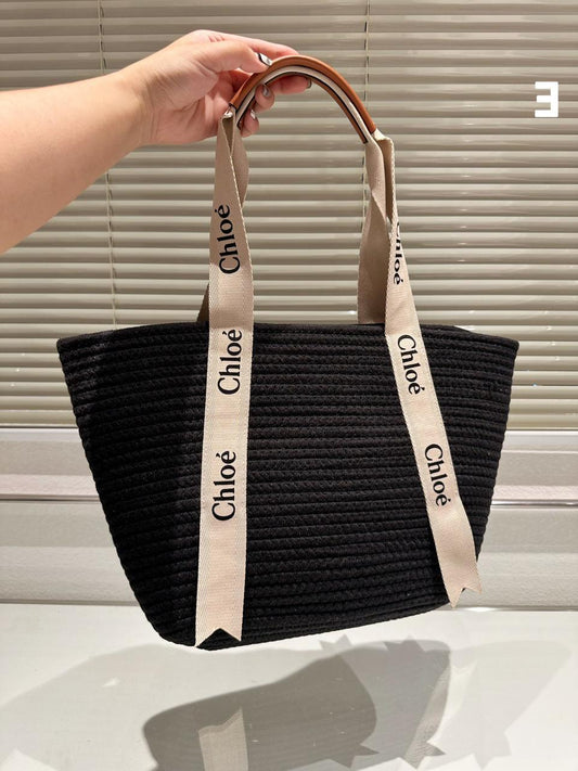 Chloé Woody Large Tote Bag – Black Edition