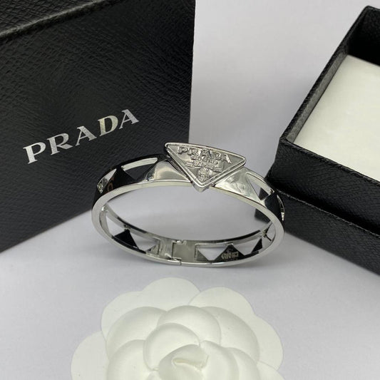 Prada Logo Bracelet – Sleek & Iconic