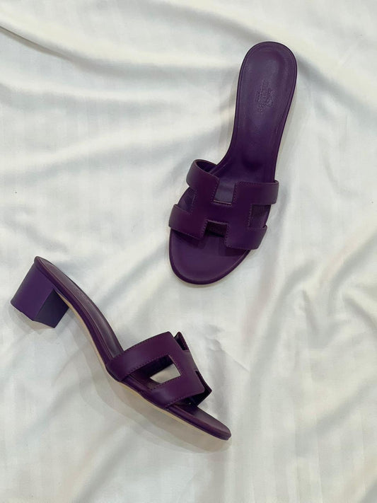 Elegant Leather Slide Sandals with Block Heel