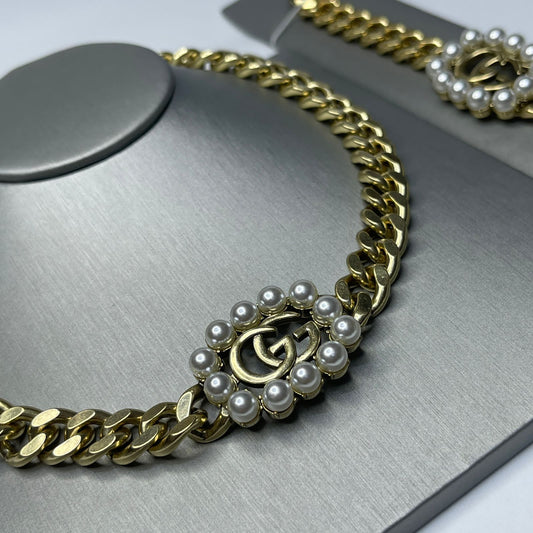 Gucci Gold Necklace & Bracelet Set – Luxe & Timeless