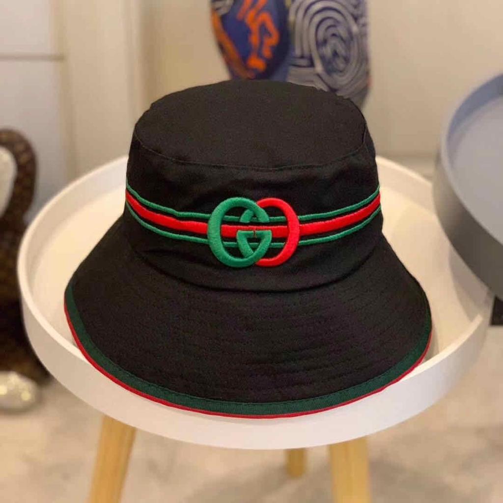 Gucci Black Hat – Everyday Style with Iconic Red & Green Logo