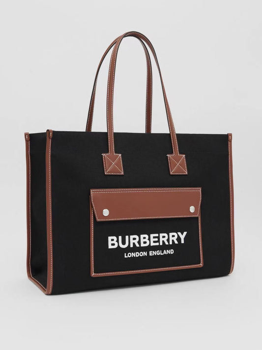 Burberry Canvas Tote – Effortless Luxury for Everyday