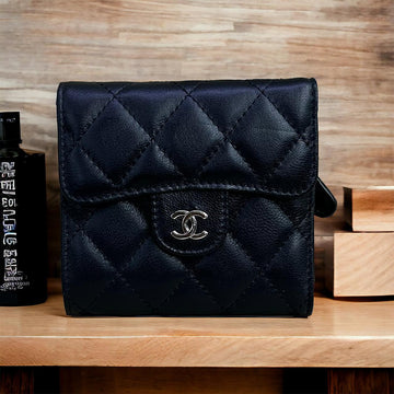 Luxurious Chanel Black Wallets