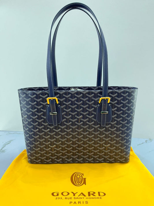 Goyard Saint Louis Tote Bag – Timeless Elegance