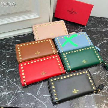 Valentino Garavani Rockstud Zip Wallet Collection