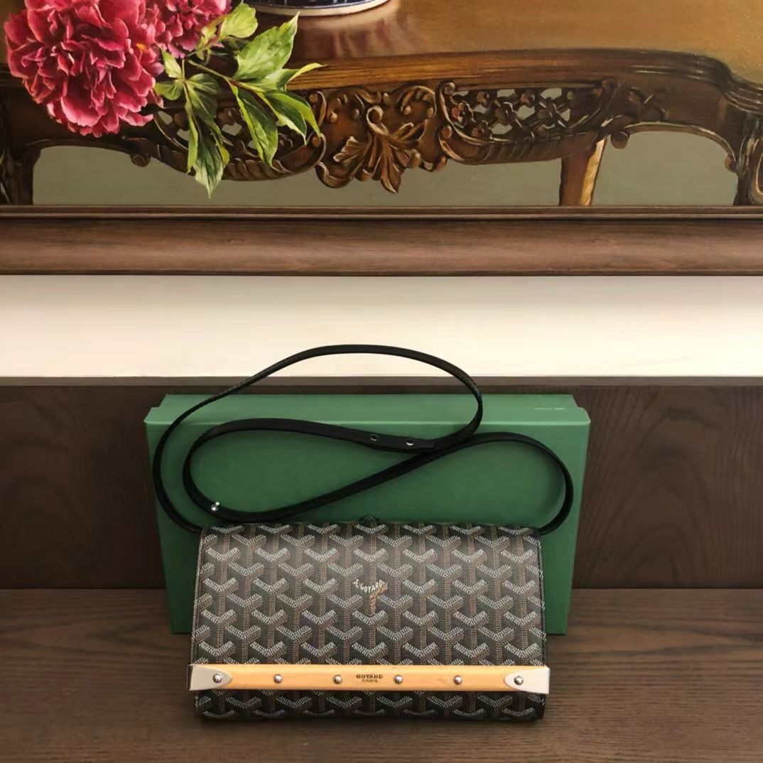 Goyard Mini Crossbody Bags – Luxury in Every Color