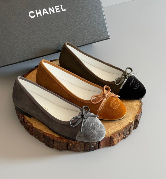 Chanel Velvet Ballet Flats – Elegant & Timeless Footwear