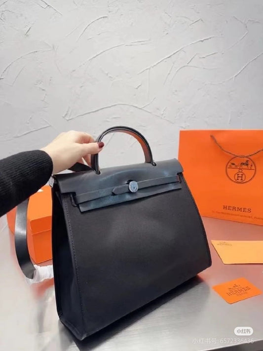 Hermès Herbag Zip 31 – Timeless Black